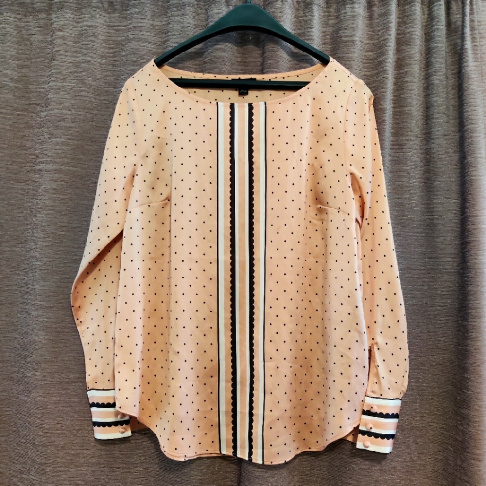 Ann Taylor thin blouse size small